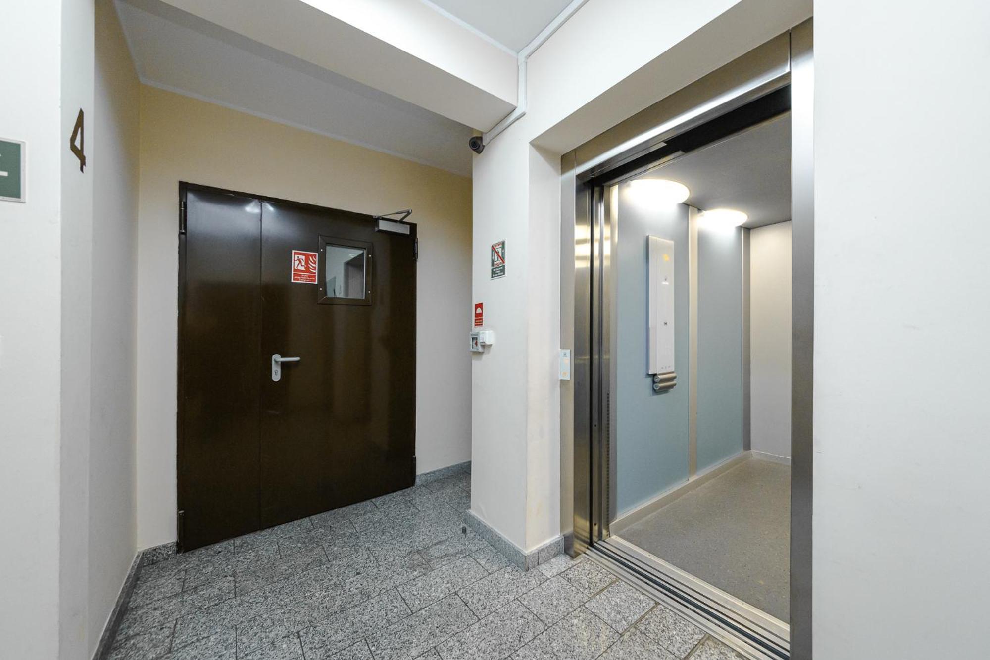 Aura Apartment Wroclaw Bagian luar foto